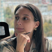 РАССКАЗОВА Анастасия